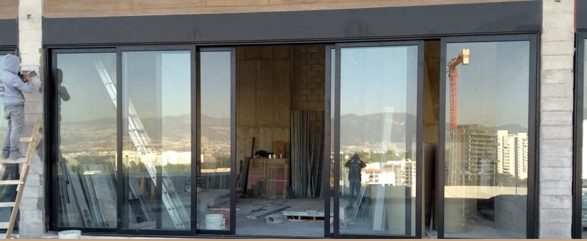 Instalación y Diseño de Cancelería Española en Puebla