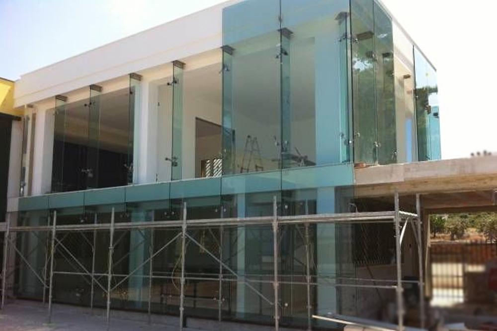 Diseño de Fachadas Suspendidas con Cristal Templado en Puebla México Tlaxcala